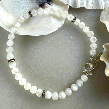 Mother of Pearl Bracelet, Shell Gemstone Beaded Bracelet