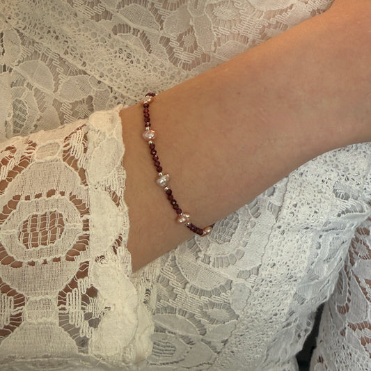 Dainty Garnet Pearl Bracelet, Tiny 2mm Red Beaded January Birthstone Bracelet with Silver Chain, Anniversary Birthday Christmas Gift for Her, Ultra Jewellery