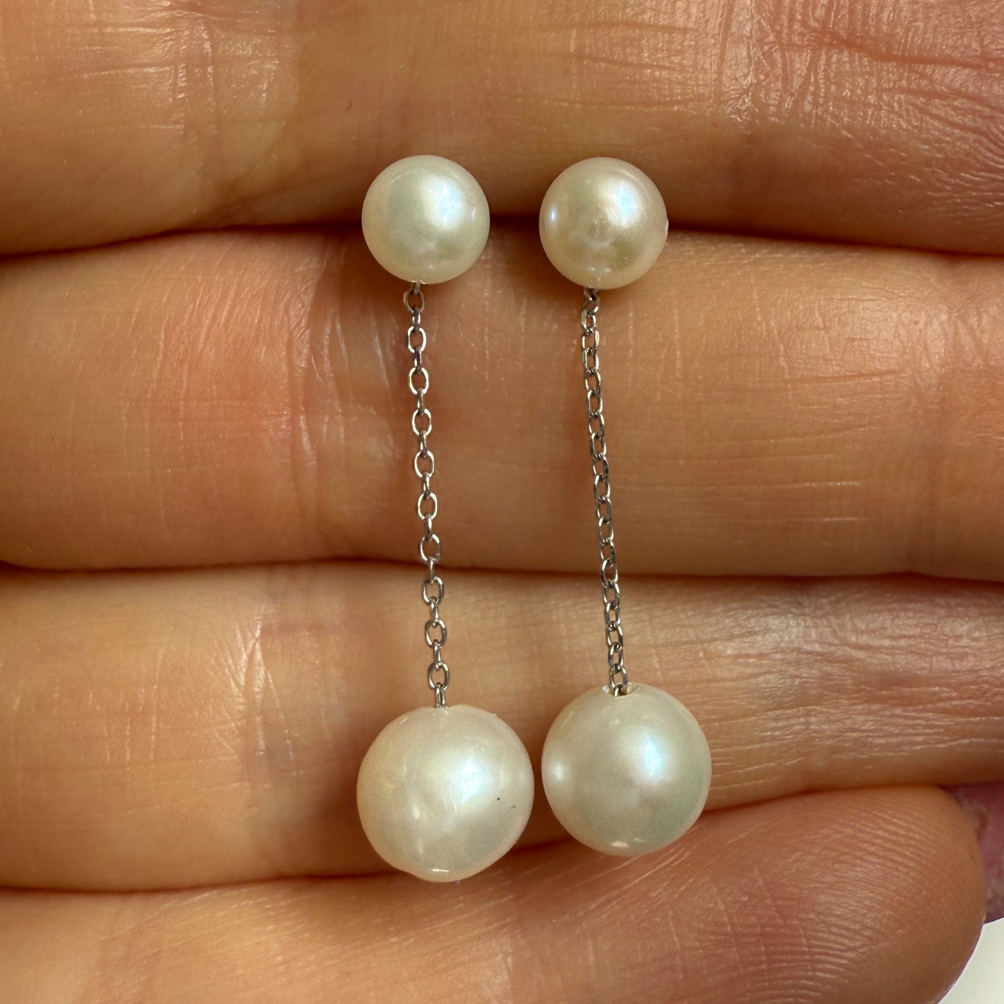 Freshwater Pearl Drop Earrings: Minimalist Bridal Jewelry